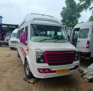 20 Seater Tempo Traveller Booking In Varanasi