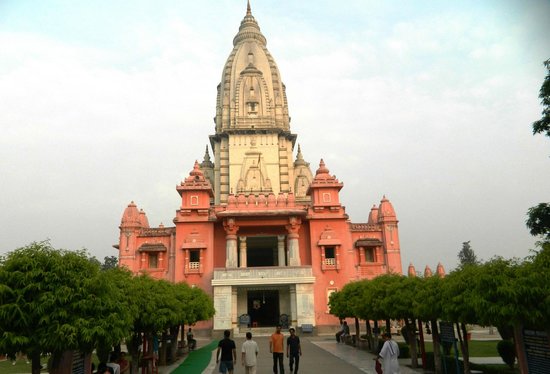 Birla Temple - Tempo Traveller & bus Booking Varanasi
