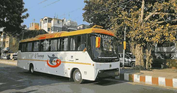 traveller bus booking in varanasi